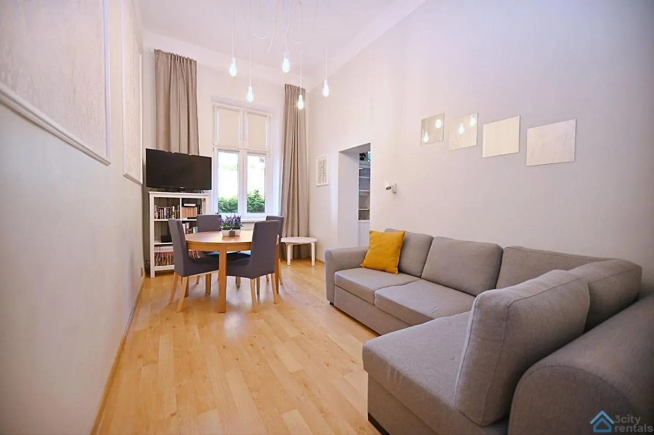 Apartment Bezowo-Niebieski Apartament 3City W Sopocie Z Parkingiem By Noclegi Renters Sopot