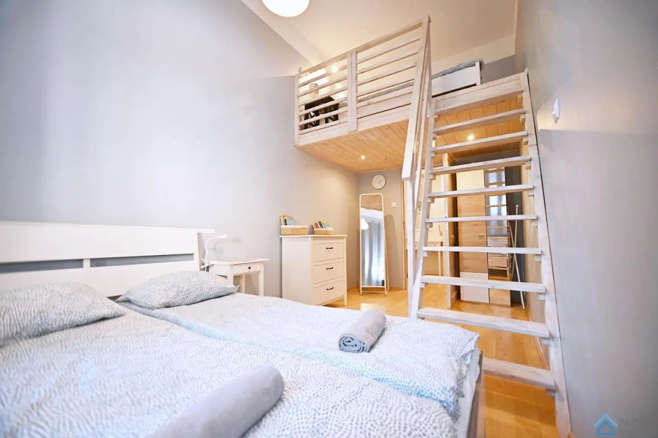 Bezowo-Niebieski Apartament 3City W Sopocie Z Parkingiem By Noclegi Renters Σόποτ 0*,  Πολωνία
